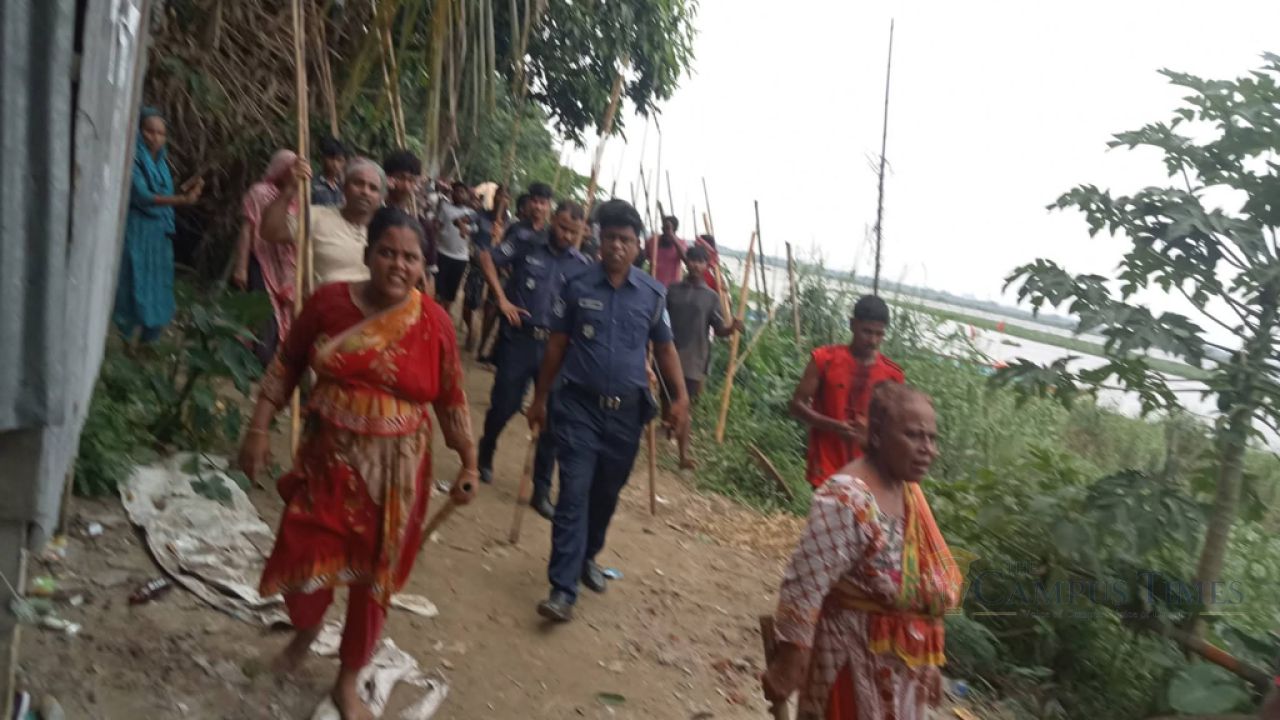 চর দখলের দ্বন্দ্বে রণক্ষেত্র মেঘনা-তিতাস, আহত ৩০