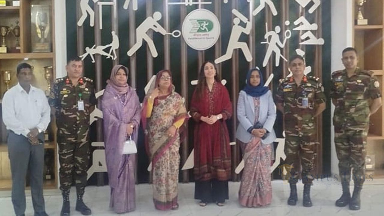 প্রধানমন্ত্রীর মেয়ে ব্যারিস্টার জাইমা রহমান সোমবার বিকেএসপি পরিদর্শন করেন