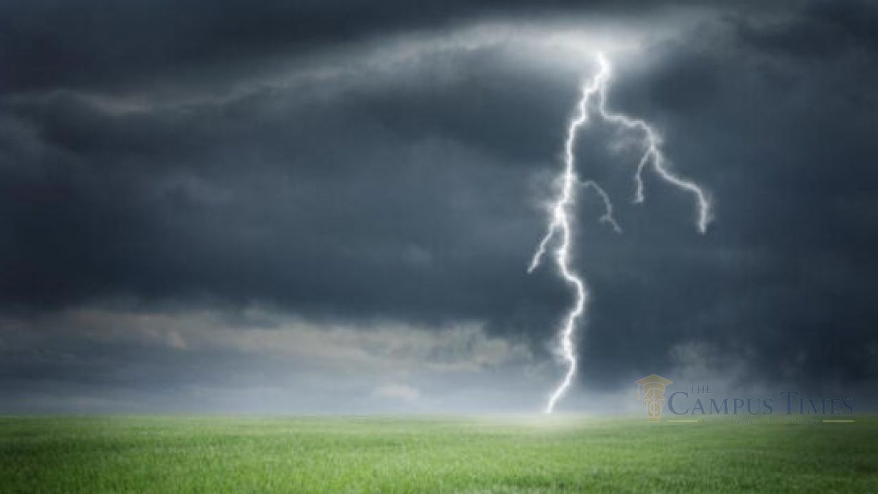 ফেনীর ফুলগাজীতে বজ্রপাতে দুই শিশুর মৃত্যু