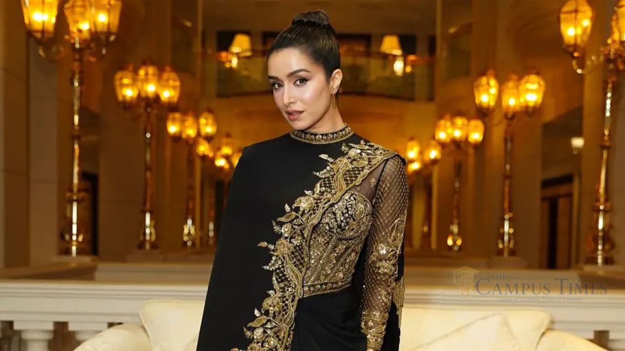 আলিয়া-অনন্যার পথেই হাঁটলেন শ্রদ্ধা কাপুর