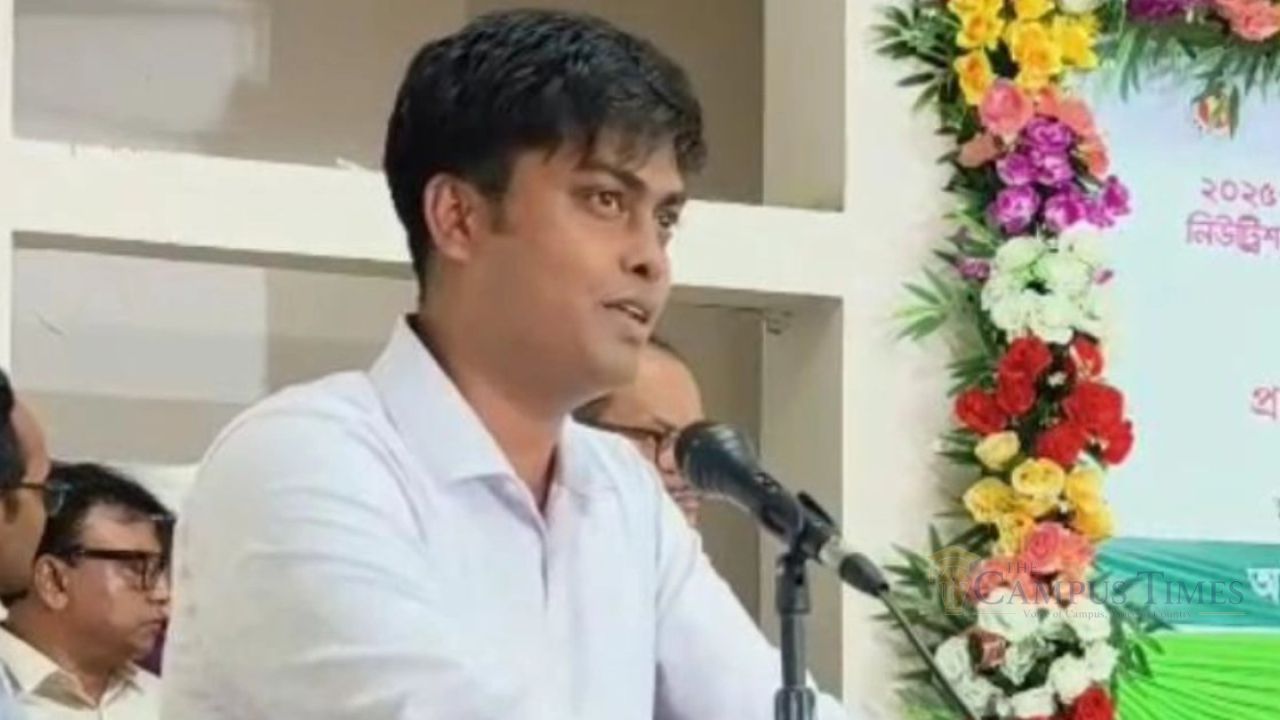 ৩ মিনিটের বক্তব্যে বাণিজ্যমন্ত্রীকে ৮৬ বার ‘স্যার’ বললেন কৃষি কর্মকর্তা