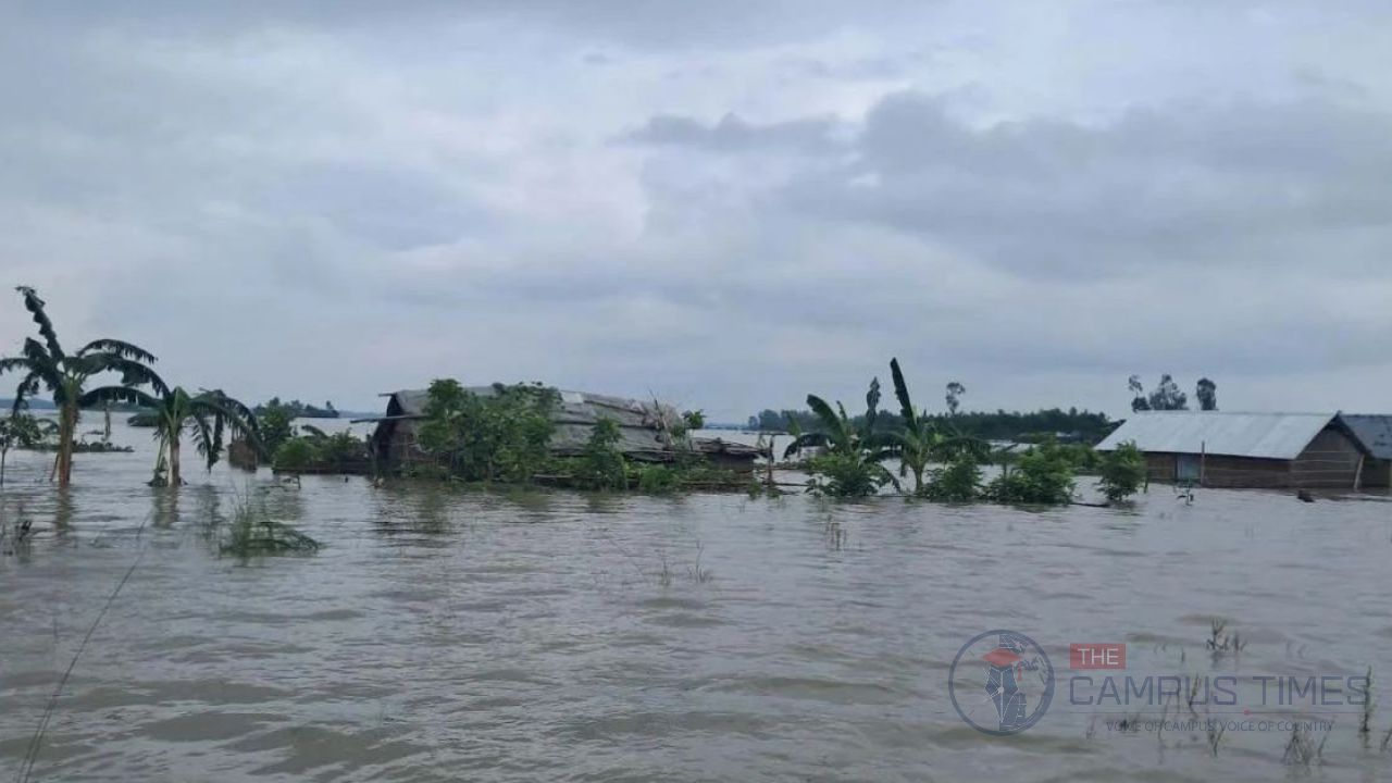 সন্ধ্যার মধ্যে ১৯ জেলায় বজ্রবৃষ্টির আশঙ্কা, চার নদীর পানি বিপৎসীমার ওপরে