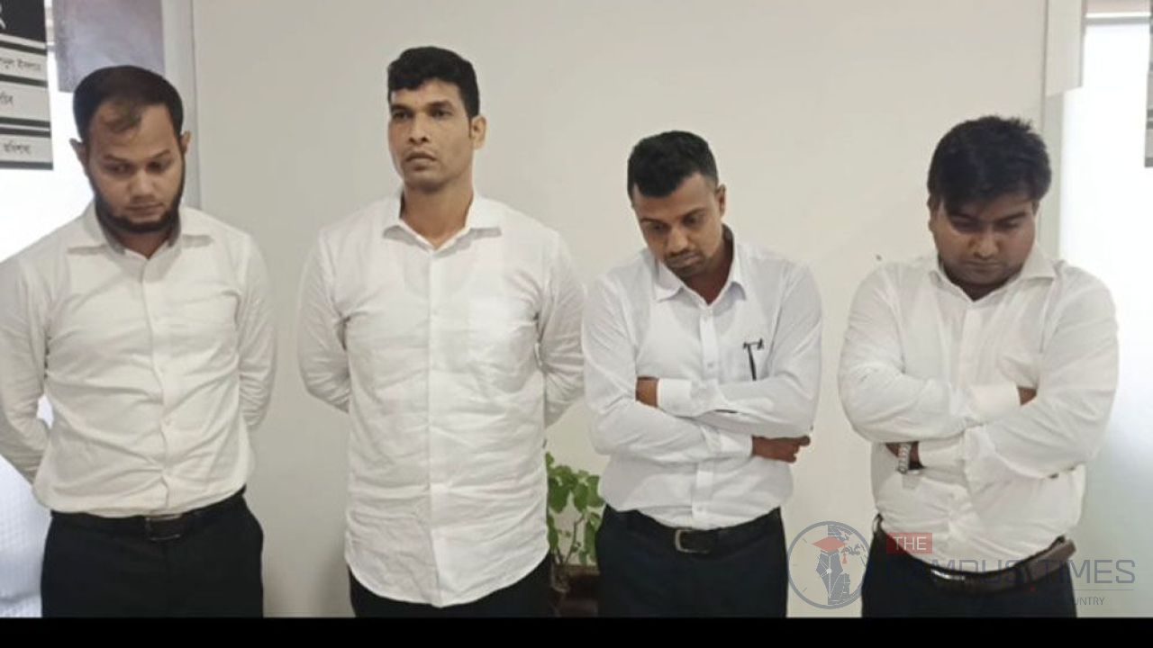 প্রক্সি দিয়ে সরকারি চাকরি: মন্ত্রণালয়ে যোগ দিতে এসে ধরা ৪ জন