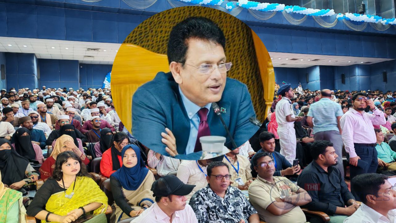ইবিতে শিক্ষামন্ত্রী না আসায় নবীন শিক্ষার্থীদের ক্ষোভ 