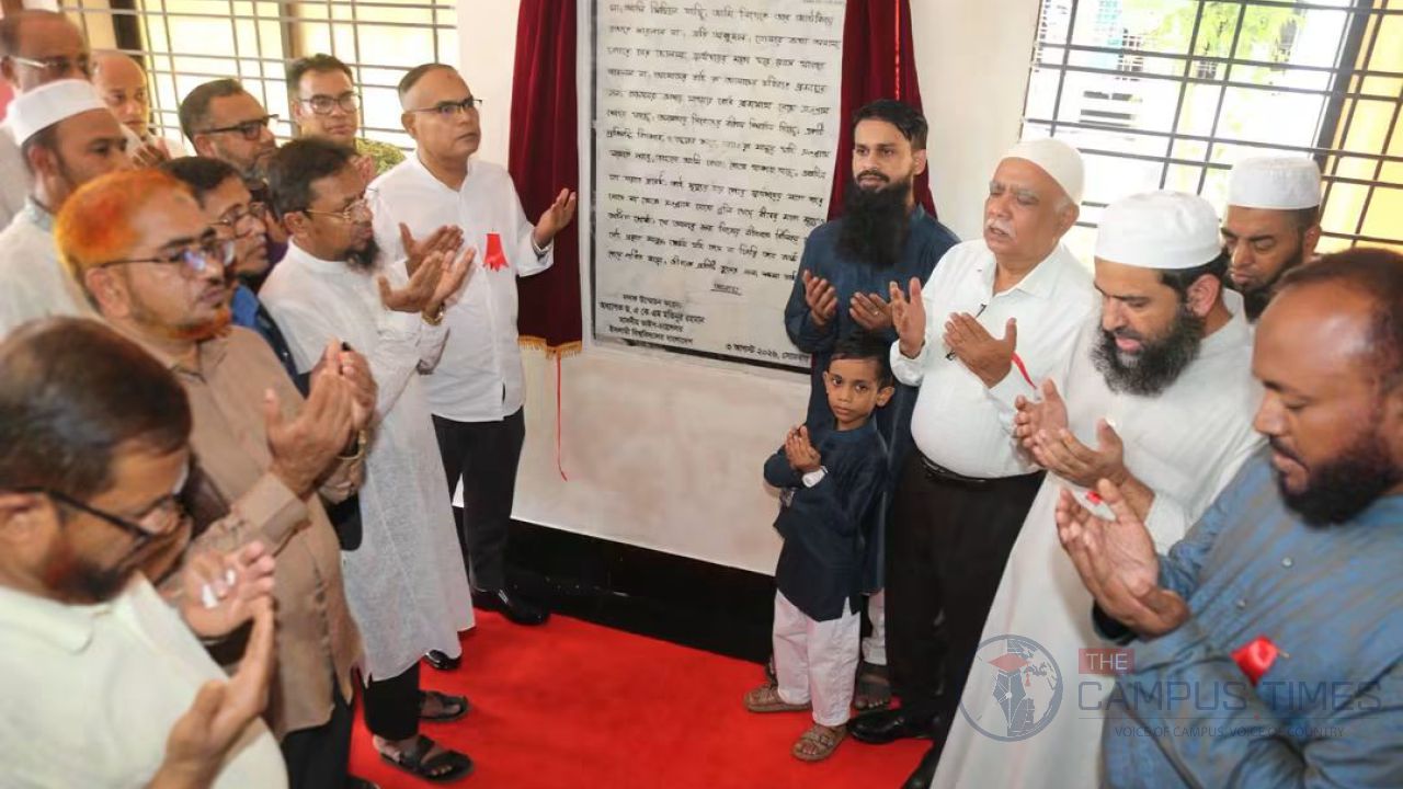 ইবিতে শহীদ আনাসের চিঠির ফলক উন্মোচন ও চিত্রাঙ্কন প্রতিযোগিতা 